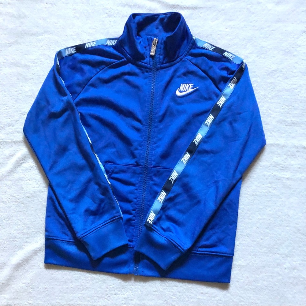 Kids 6-7 Y boys Nike track jacket royal blue